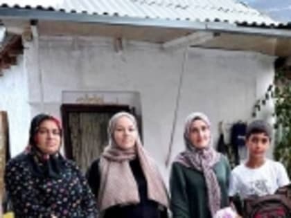 Детям участников СВО в Гумбетовском районе подарили школьные принадлежности