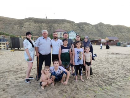 Более 20 лет назад в Карабудахкентском районе Али Мусаевым было создано общество инвалидов-ампутантов «Весна».