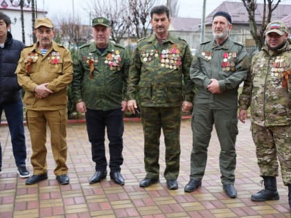 В Хасавюрте открылся Муниципальный Центр подготовки волонтеров Победы