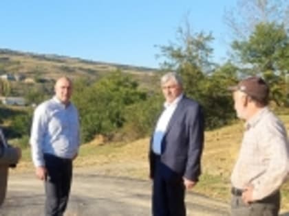 В селе Ямансу Новолакского района асфальтировали 2 улицы, названные в честь погибших участников СВО