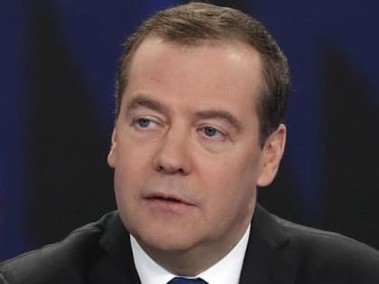 Дмитрий Медведев назвал «невосполнимой утратой» гибель экс-председателя Правительства Дагестана