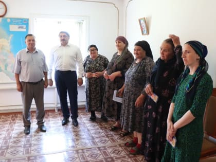Депутат Госдумы РФ Д. Гасанов встретился с семьями военнослужащих, участвующих в СВО на Украине