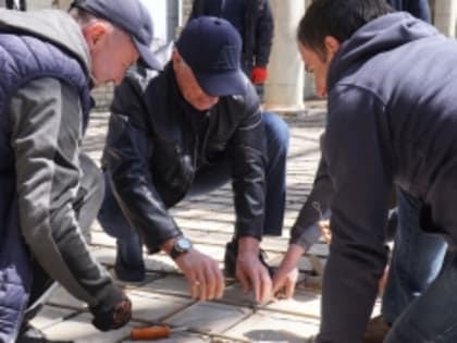 Дагестанские спасатели приняли участие в народной стройке Духовного центра имени пророка Исы