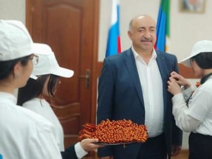 Акция «Георгиевская лента» стартовала в Кумторкалинском районе