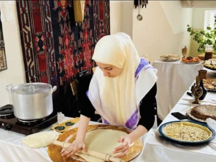 К 100-летию Расула Гамзатова прошел муниципальный фестиваль в Новолакском районе