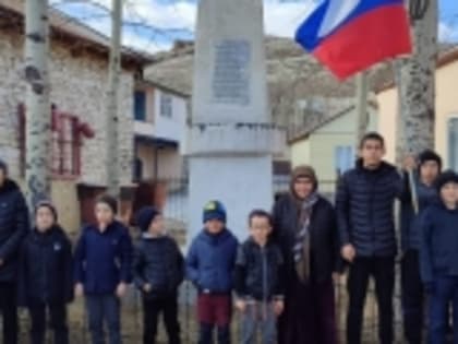 В Гумбете прошли круглые столы в честь Дня Конституции РФ