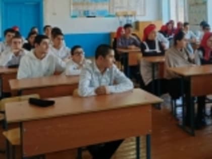 В Мехельтинской средней школе провели беседу по предупреждению правонарушений среди учащихся