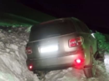 Гумбетовцы спасли из снежного плена на Харибском перевале жителя Ботлихского района