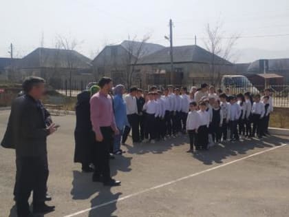 В школах отработали действия при землетрясении