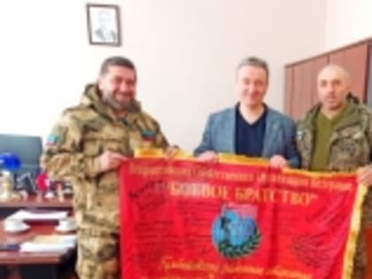 Сайт «Боевого братства» России рассказал о визите Магомедрасула Сулейманова в зону СВО