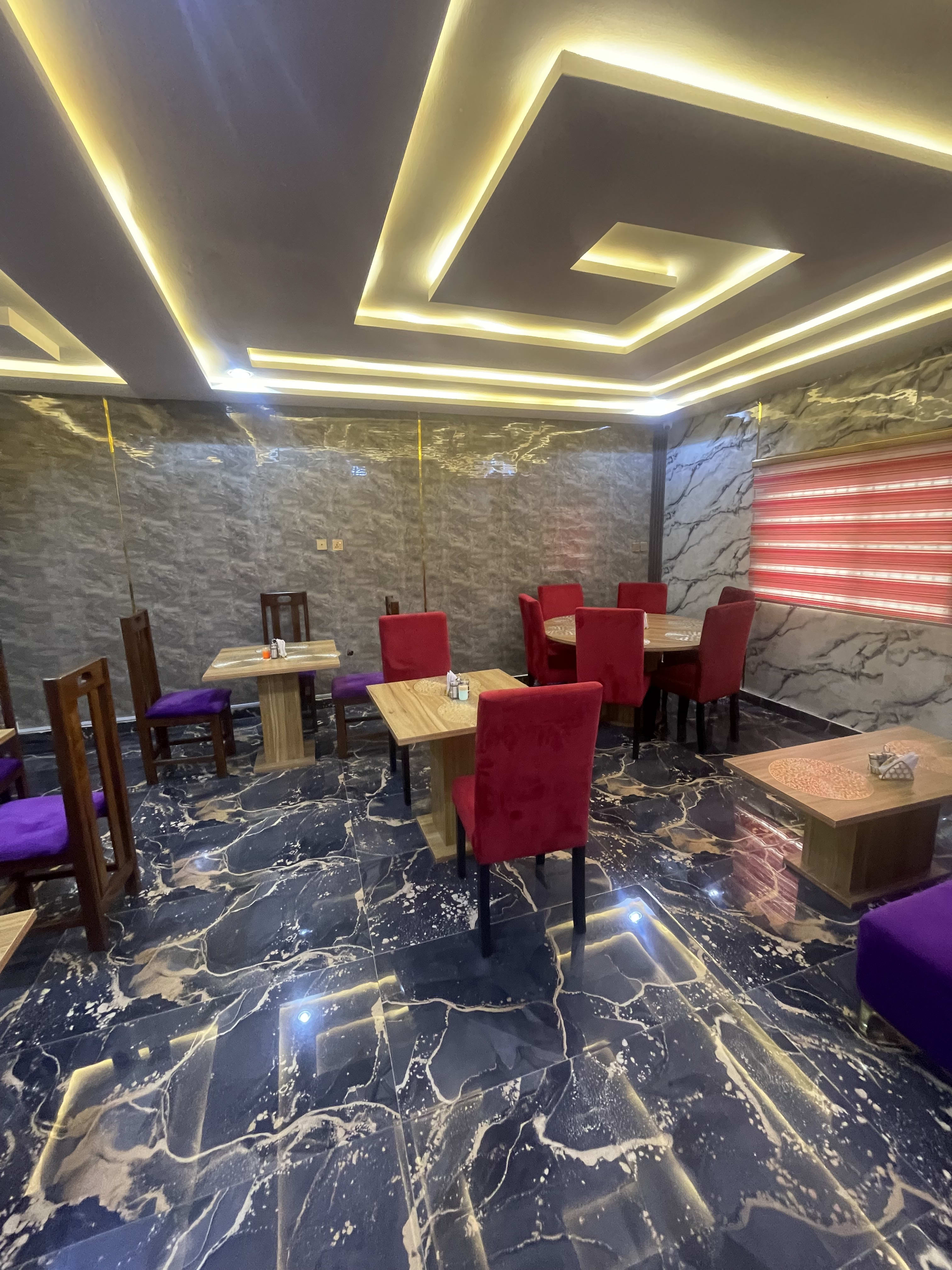Debony Twinz Hotel photo