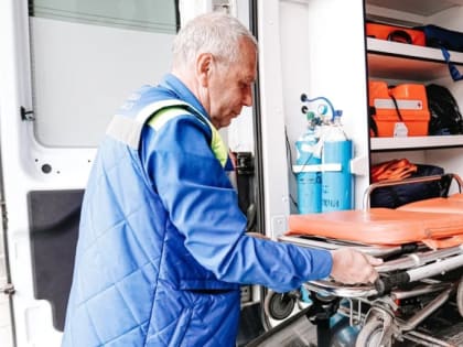 Каширские врачи спасли девушке руку, попавшую в зернодробильную машину