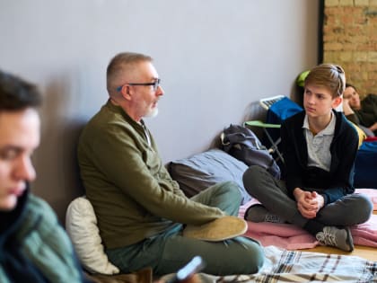 The Voice mag: Сидение на полу продлевает жизнь