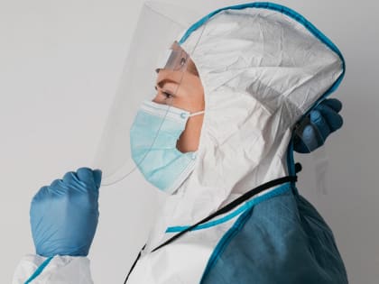 Новая испанка: вирусолог назвала более опасную, чем коронавирус, болезнь