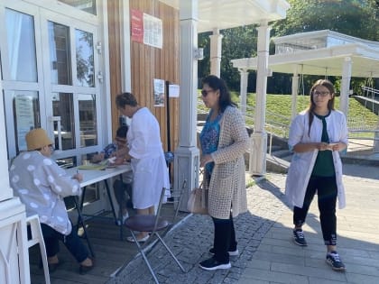 Воскресенцы прошли бесплатные осмотры в рамках диспансеризации