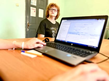 Пенсионерам помогают в клубах активного долголетия