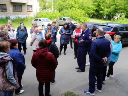 Содержание МКД на контроле у единороссов Воскресенска