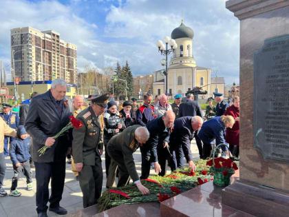 Единороссы Наро-Фоминска приняли участие в патриотическом мероприятии