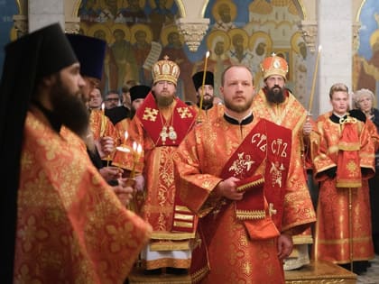 В Московской духовной академии прошли воскресные богослужения