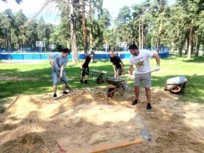 Молодёжный парламент Котельников оказал содействие в благоустройстве Кузьминского лесопарка