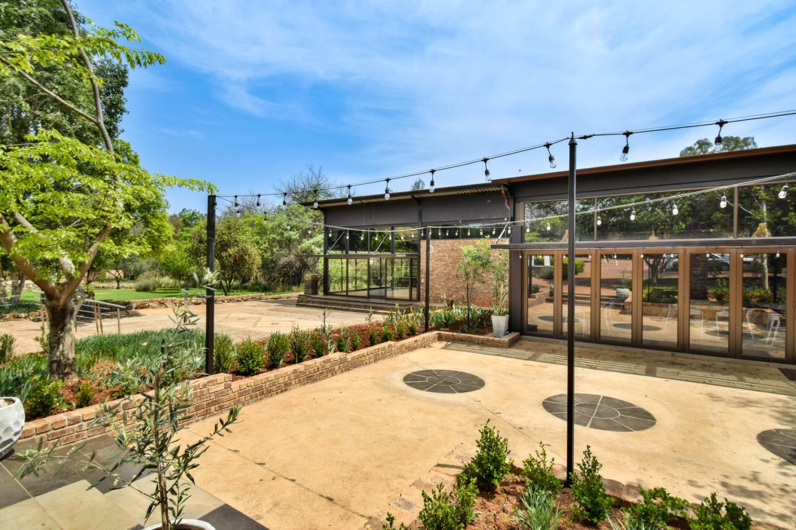 Enchanting, picturesque conference, wedding and events venue for sale in Kameeldrift East