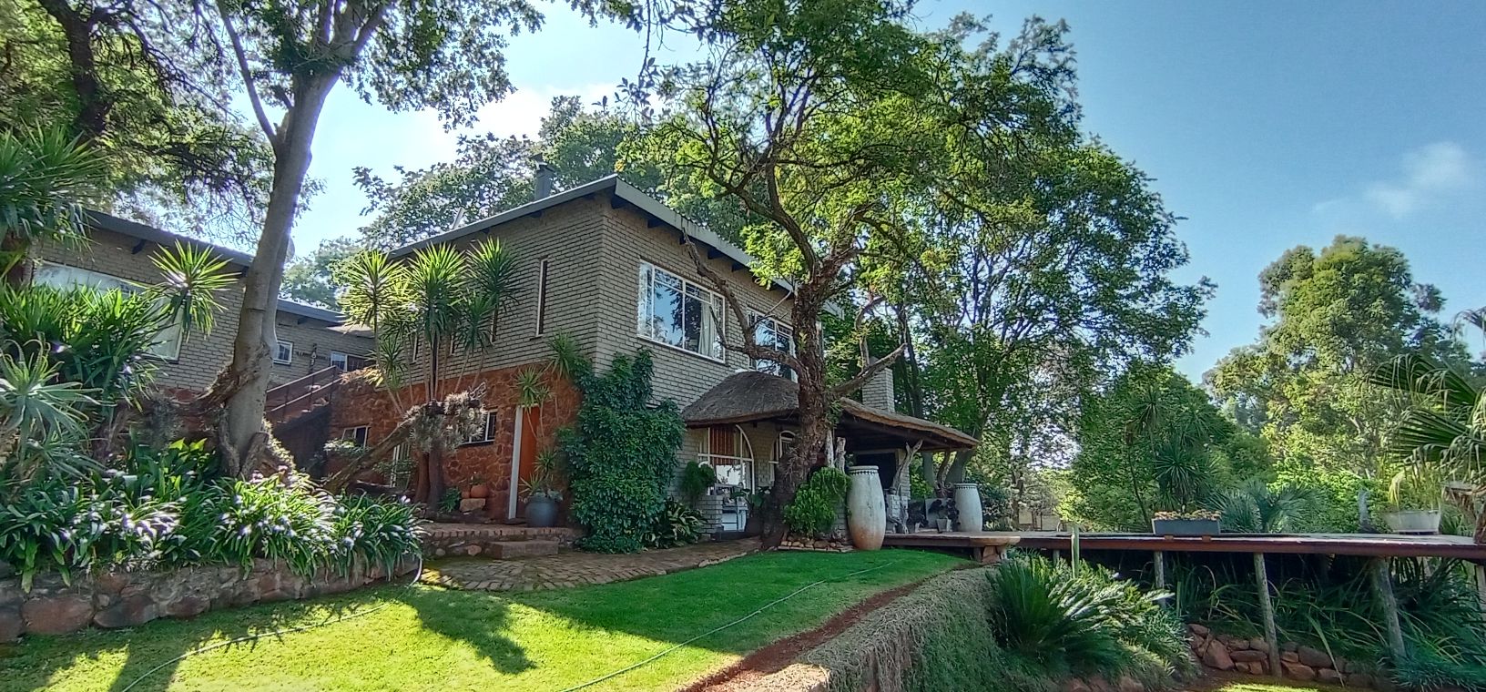 Exceptional Smallholding For Sale In Zwavelpoort