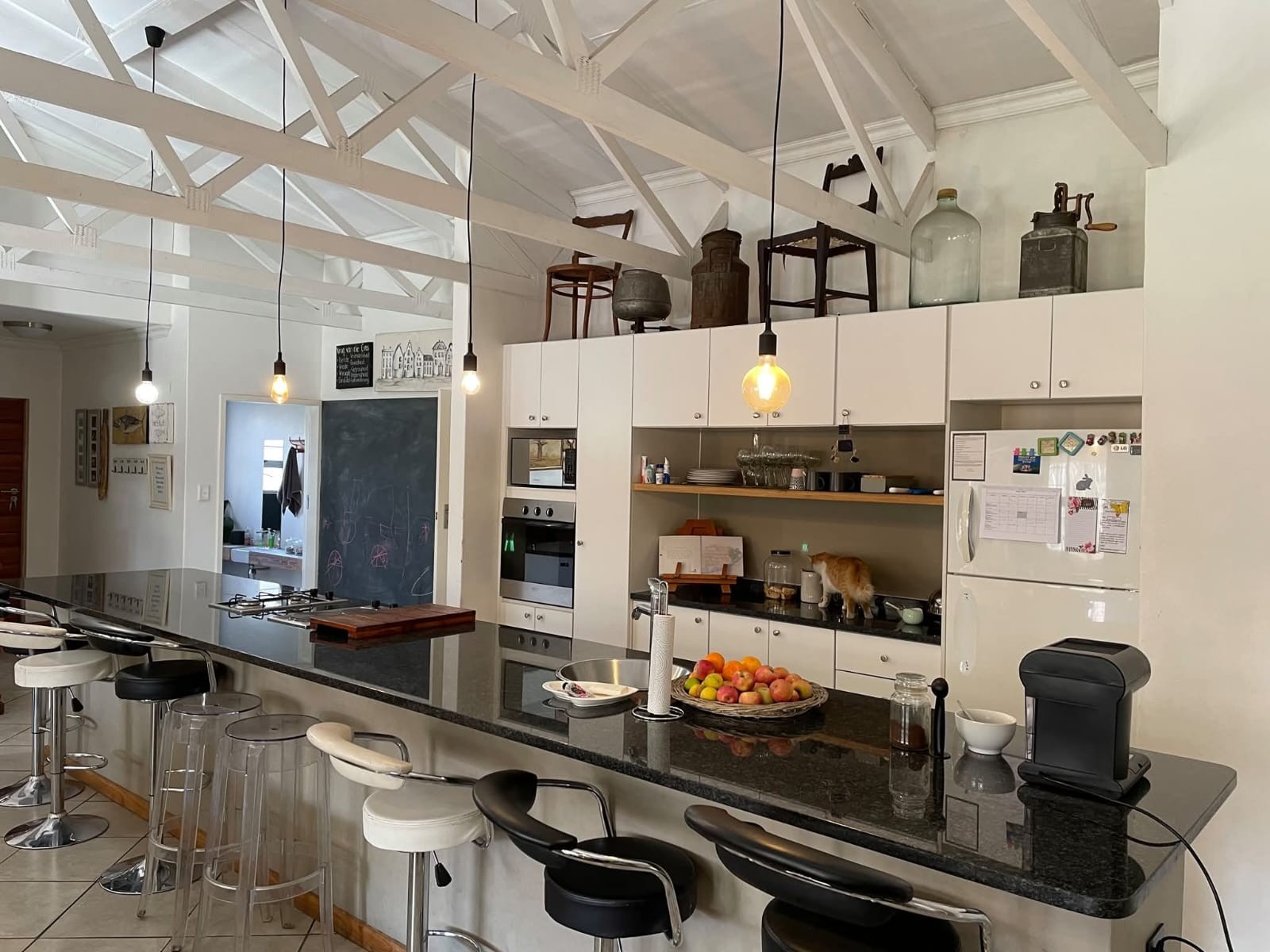 Elegant 4-bedroom family home
