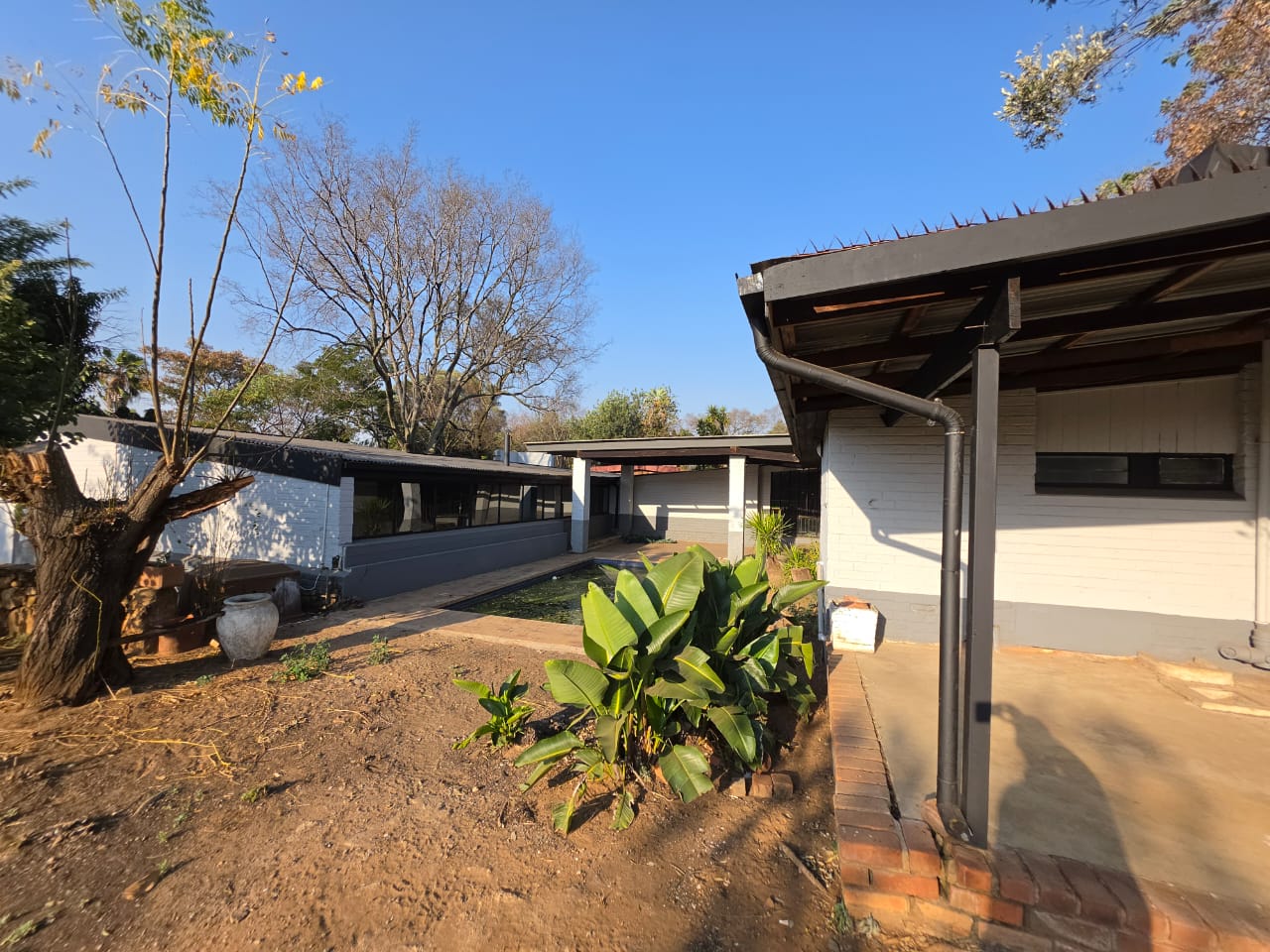 Spacious 4 Bedroom Family Home