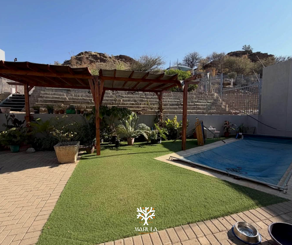 Family Living at Elisenheim