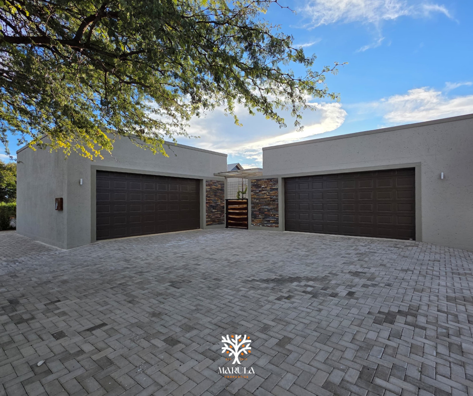 Estate Living in Immaculate Home at Omeya