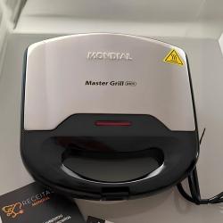 Sanduicheira Mondial Master Grill Mondial