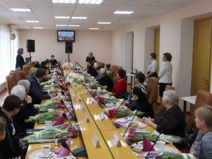 В администрации округа состоялась встреча с мамами и жёнами военнослужащих, погибших при исполнении воинского долга в ходе СВО