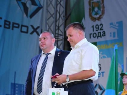 Глава Невинномысска поздравил с днем рождения Павла Католицкого