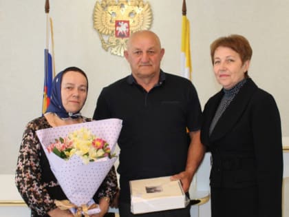 Прекрасным примером счастливого брака служит союз Мусы Багомедовича и Нурият Хабибулаевны Омаровых