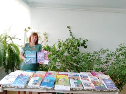 Школы Степновского округа к 1 сентября получат более 8 тысяч учебников