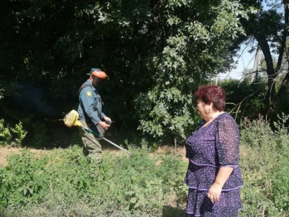 На территории Советского городского округа ведется борьба с наркосодержащей растительностью