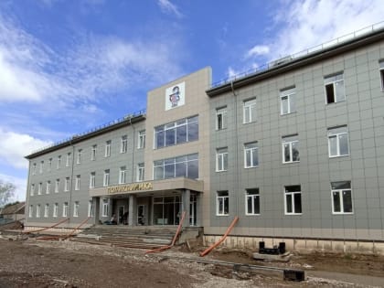 Строительство новой поликлиники завершают в станице Курской на Ставрополье