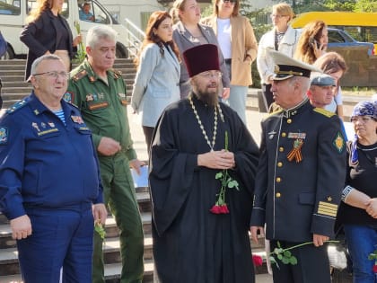 Торжественный митинг в Кисловодске к Дню воссоединения регионов