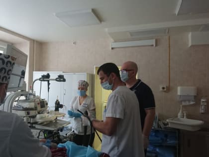 Ведущие онкологи России провели мастер-класс для ставропольских коллег