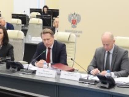 Министр здравоохранения Российской Федерации Михаил Мурашко: «У нас существуют колоссальные резервы в сфере общественного здоровья»