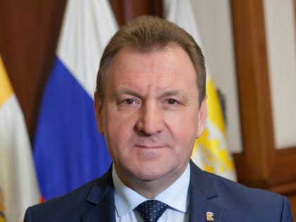 Уважаемые ставропольцы, дорогие земляки! Сердечно поздравляю вас с государственным праздником — с Днем России!