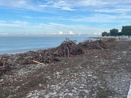 К поиску унесенных в Черное море ставропольцев подключили водолазов