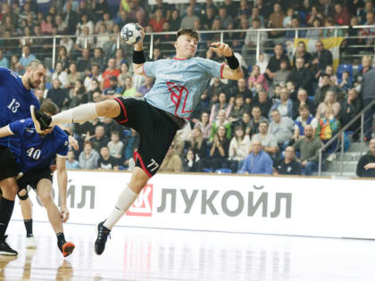 Два гандболиста ставропольского «Виктора» выбыли из-за травм до конца сезона