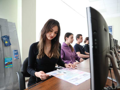 Эксперты СКФУ рассказали об изменениях на валютном рынке: как хранить деньги, чтобы не потерять сбережения