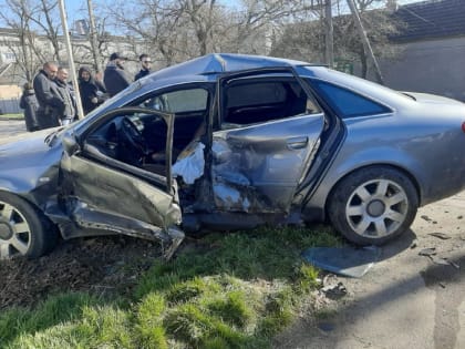 Три человека пострадали при ДТП в Будённовском округе
