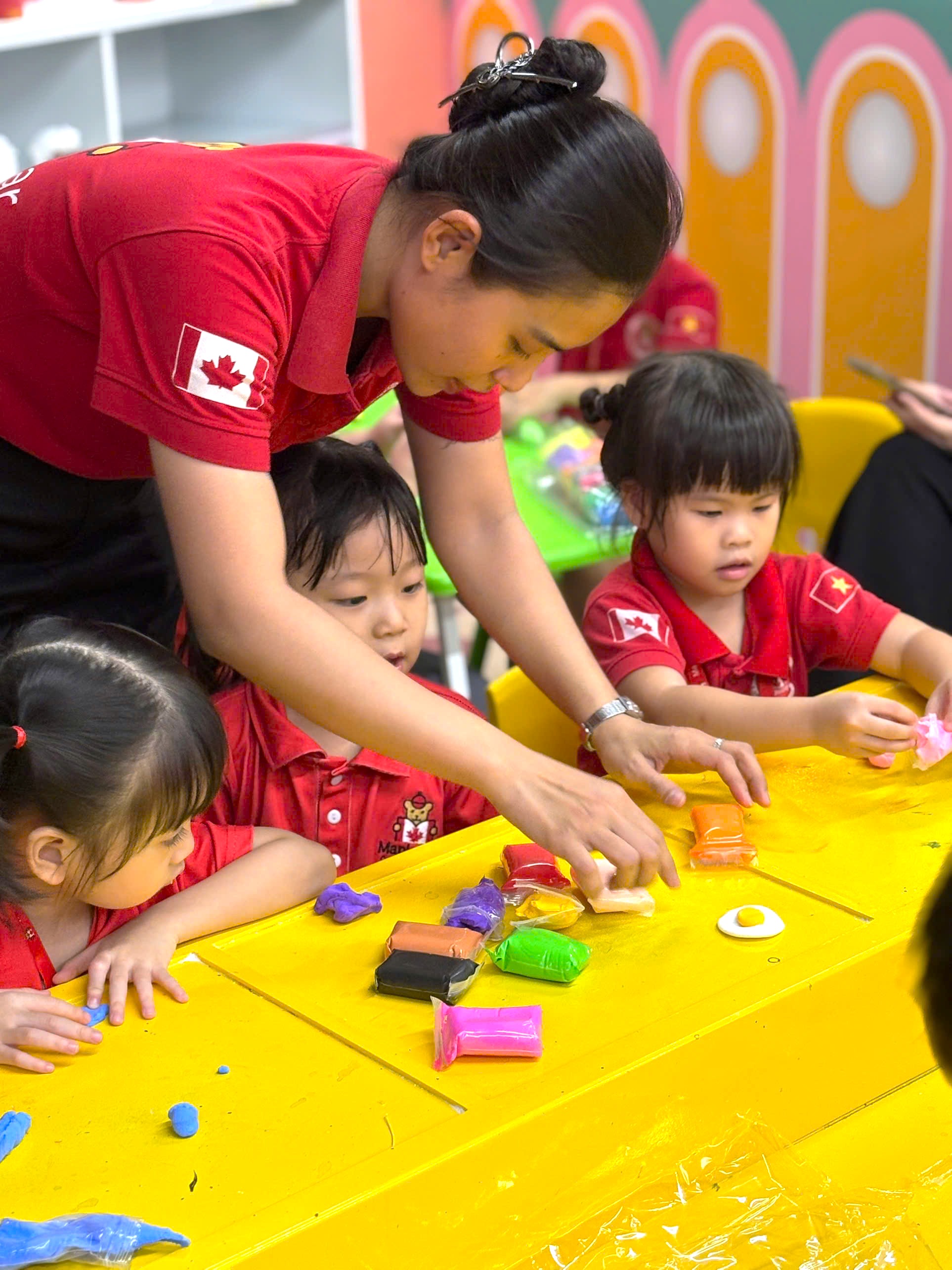 Khoảnh khắc school tour tại MenaWorld 6