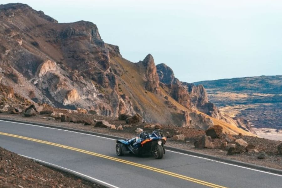 Road to Hana, Polaris Slingshot