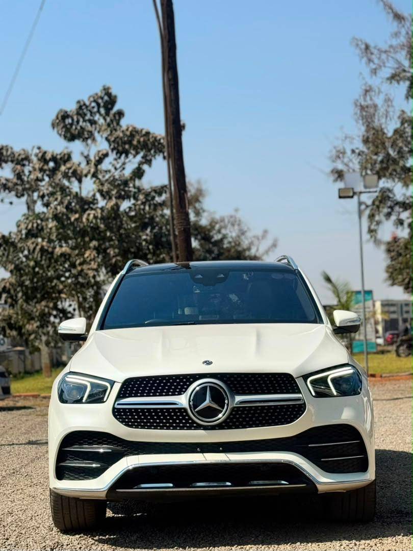 2024 MERCEDES-BENZ GLE 300d