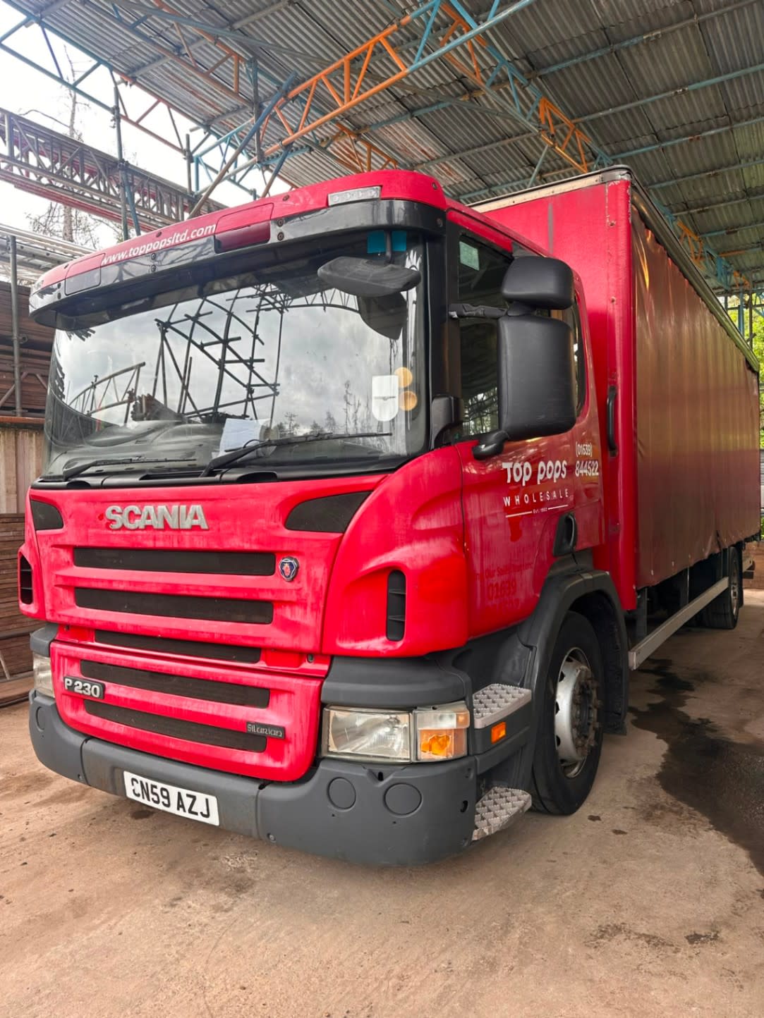2009 SCANIA P230 18TONNE