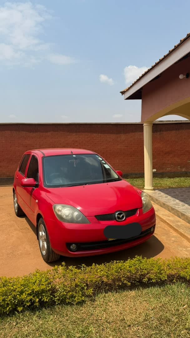 2006 Mazda Demio